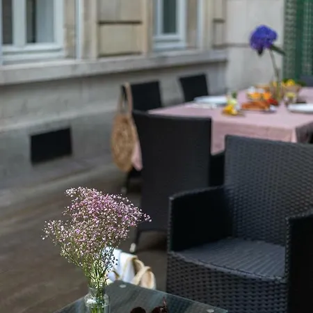 Milestay Champs Elysees Apartmán *